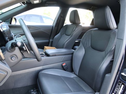 Used 2024 Lexus RX 350 FWD w/ Technology Package image 31