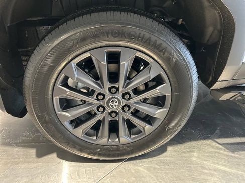 New 2026 Toyota Land Cruiser Base image 21