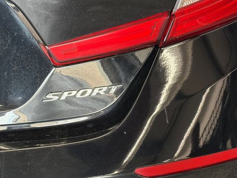 Used 2021 Honda Accord Sport image 21