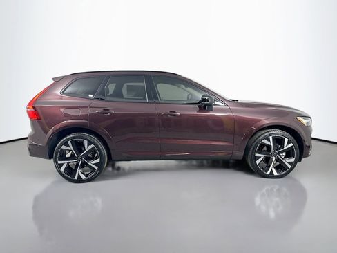 New 2026 Volvo XC60 B5 Ultra w/ Climate Package PRO image 5