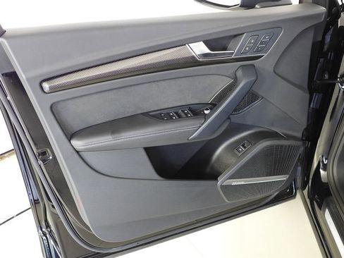 Used 2022 Audi SQ5 Premium Plus w/ Premium Plus Package image 11