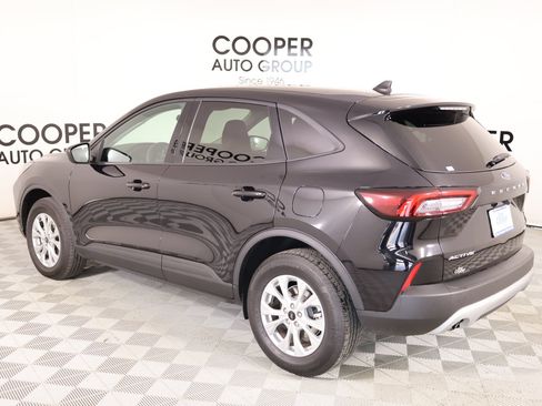 Used 2025 Ford Escape Active AWD/4WD image 21
