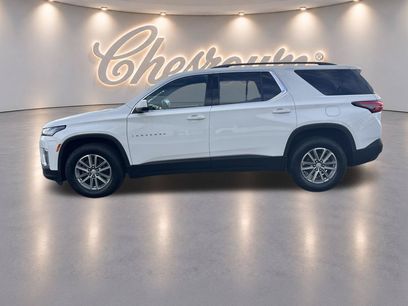 Used 2023 Chevrolet Traverse LT