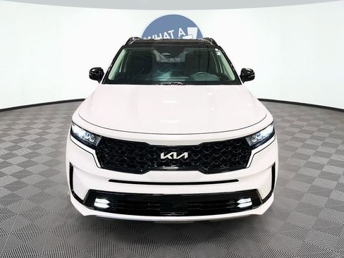 Certified 2023 Kia Sorento EX w/ Panoramic Sunroof Package FWD image 2