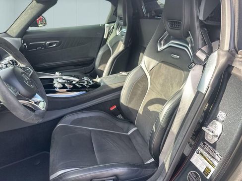 Used 2018 Mercedes-Benz AMG GT C image 5