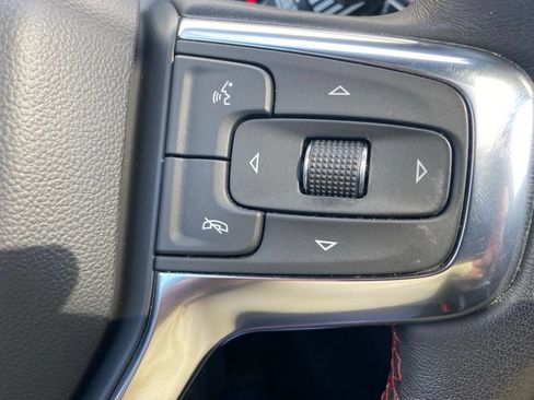 Used 2022 Chevrolet Blazer RS w/ Enhanced Convenience Package AWD/4WD image 9