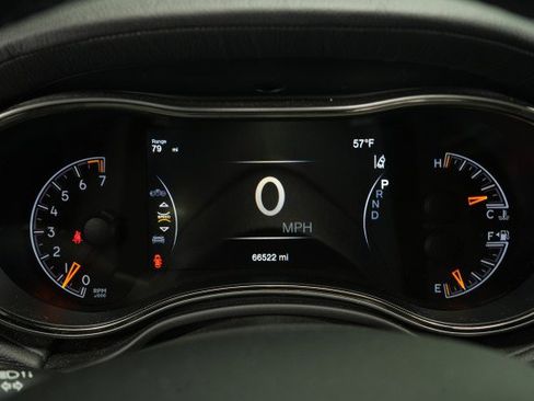 Used 2019 Jeep Grand Cherokee High Altitude image 36
