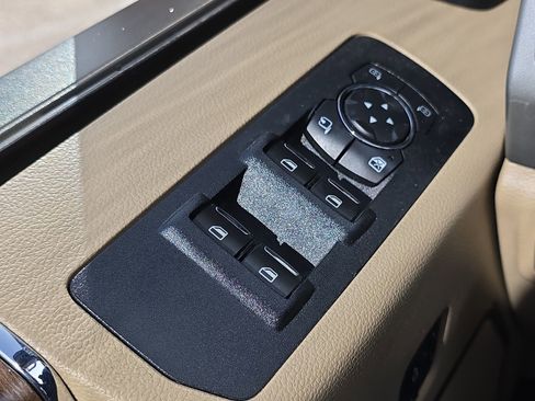 Certified 2018 Ford F150 Lariat image 13