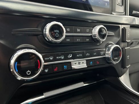 Used 2021 Ford F150 Limited AWD/4WD image 30
