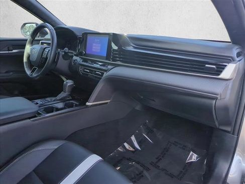 Certified 2025 Toyota Camry SE image 25