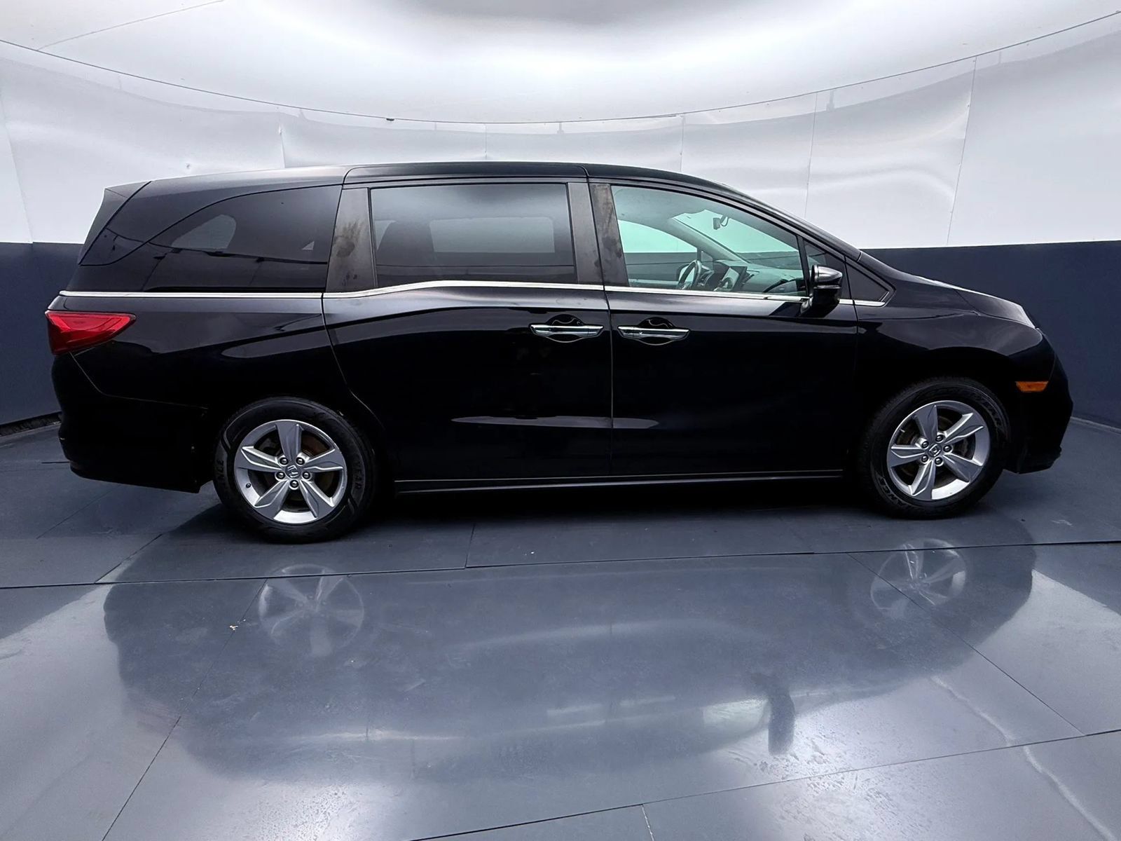 Used 2019 Honda Odyssey EX-L image 8