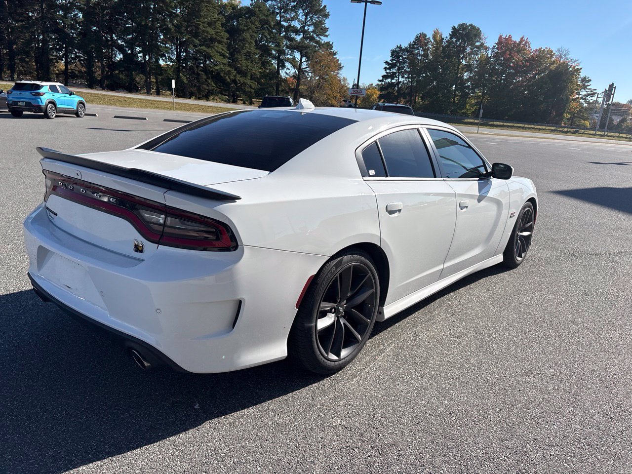 Used 2019 Dodge Charger Scat Pack RWD image 8