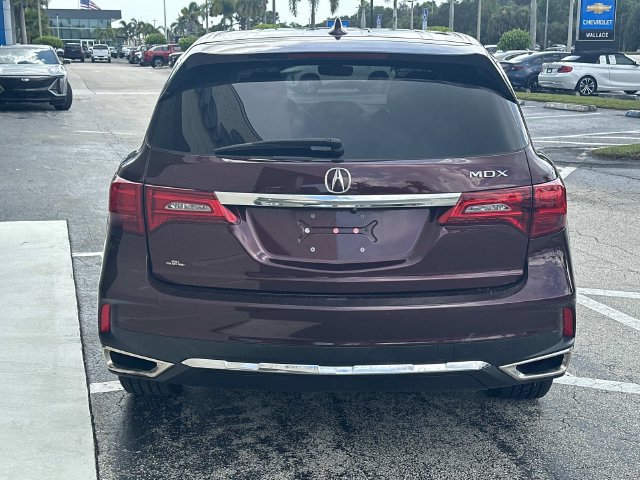 Used 2017 Acura MDX w/ Technology Package FWD image 9