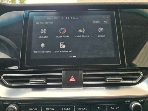 Used 2022 Kia Niro EX w/ Cold Weather Package image 36