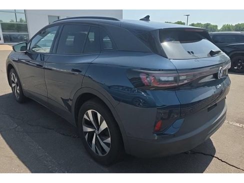 Used 2023 Volkswagen ID.4 Pro AWD/4WD image 4
