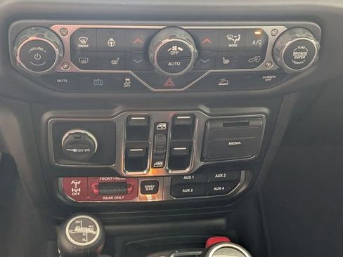 Used 2022 Jeep Wrangler Unlimited Rubicon 4xe w/ Cold Weather Group image 21