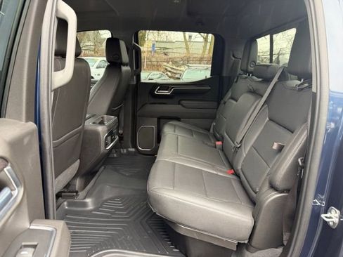 Used 2022 Chevrolet Silverado 1500 LTZ w/ LTZ Convenience Package II image 8