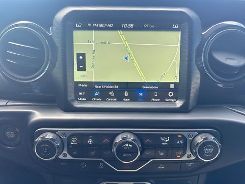 Used 2023 Jeep Wrangler Unlimited Sport AWD/4WD image 23