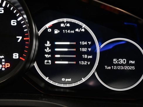 Used 2019 Porsche Cayenne Turbo w/ Premium Plus Package image 82