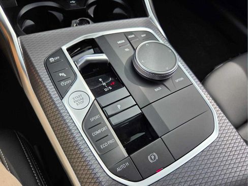 New 2026 BMW 330i xDrive Sedan w/ Premium Package AWD/4WD image 23
