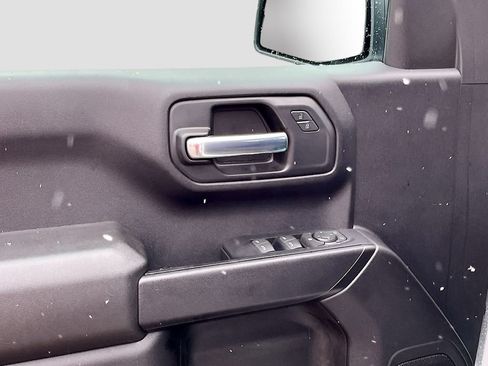 Used 2025 Chevrolet Silverado 1500 W/T w/ WT Value Package AWD/4WD image 3
