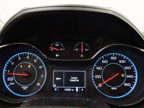 Used 2017 Chevrolet Cruze LT FWD image 4