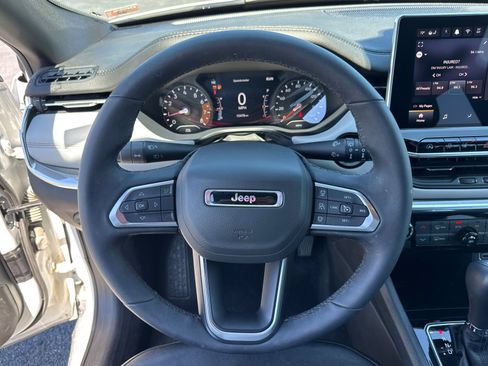 Used 2024 Jeep Compass Limited AWD/4WD image 13