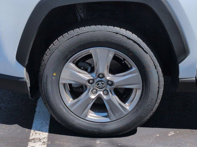 Certified 2025 Toyota RAV4 XLE AWD/4WD image 7