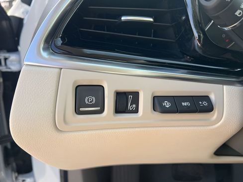 New 2025 Cadillac XT6 Premium Luxury w/ Technology Package image 28