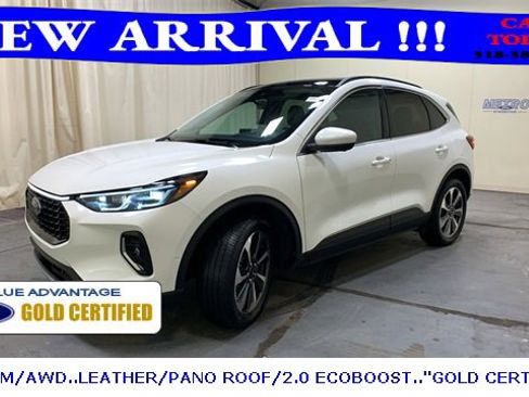 Certified 2023 Ford Escape Platinum w/ Premium Technology Package image 8