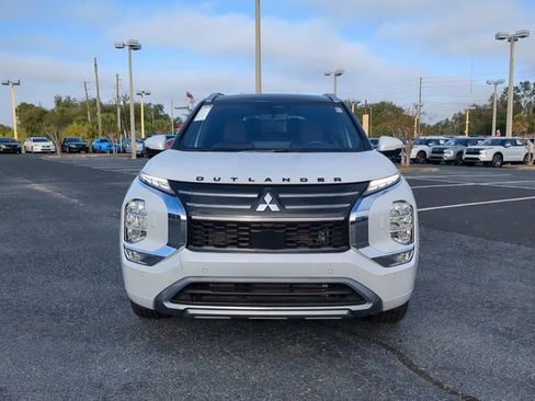 New 2026 Mitsubishi Outlander SEL FWD image 3