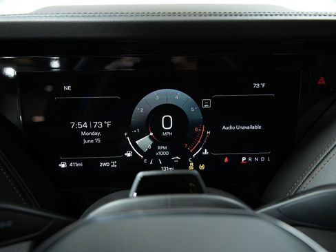 New 2026 GMC Yukon XL AT4 w/ AT4 Premium Plus Package AWD/4WD image 34