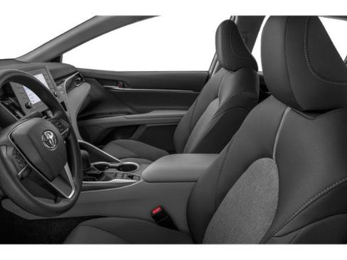 Used 2021 Toyota Camry XSE image 9
