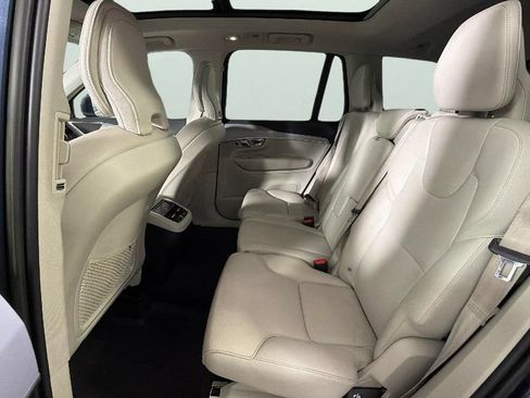 Used 2023 Volvo XC90 B5 Core w/ Protection Package Premier AWD/4WD image 26