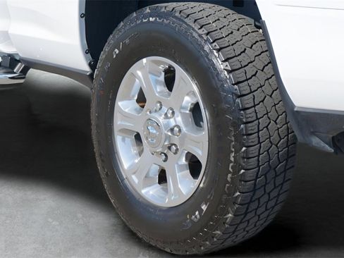 Used 2024 RAM 2500 Big Horn image 9