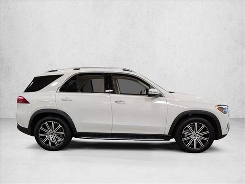 Certified 2024 Mercedes-Benz GLE 450 4MATIC image 4