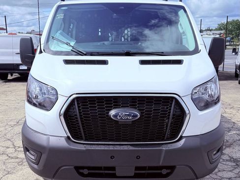 Used 2025 Ford Transit 250 w/ Exterior Upgrade Package RWD image 3