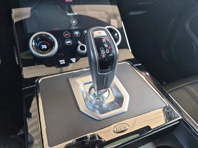 Used 2020 Land Rover Range Rover Evoque R-Dynamic SE AWD/4WD image 10