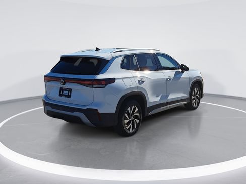 New 2026 Volkswagen Tiguan S image 3