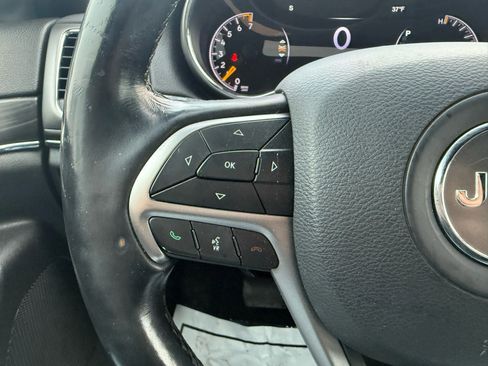 Used 2020 Jeep Grand Cherokee Limited w/ Luxury Group II image 16