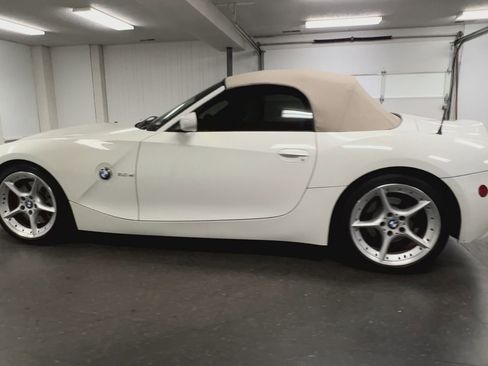 Used 2007 BMW Z4 3.0si image 40