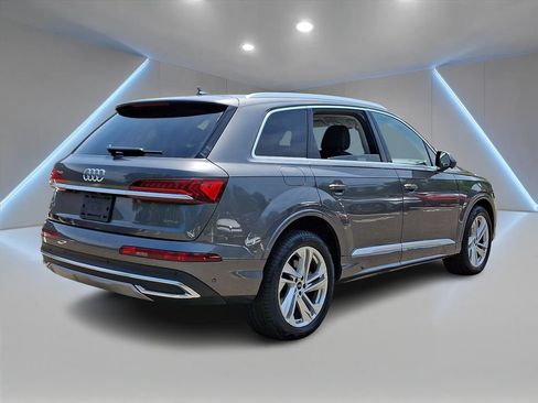 Used 2023 Audi Q7 2.0T Premium w/ Convenience Package AWD/4WD image 4