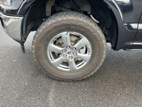 Used 2019 Ford F150 Lariat w/ Equipment Group 502A Luxury image 24