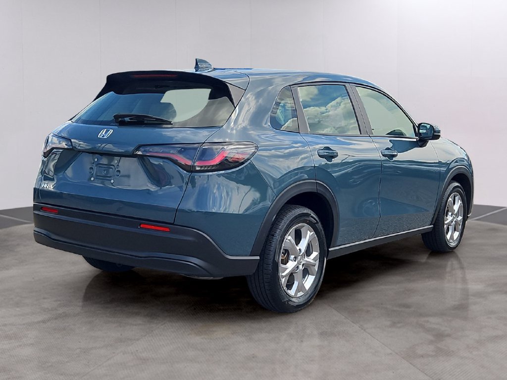 Certified 2024 Honda HR-V LX image 4
