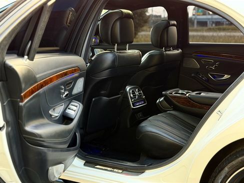 Used 2014 Mercedes-Benz S 63 AMG 4MATIC Sedan image 7
