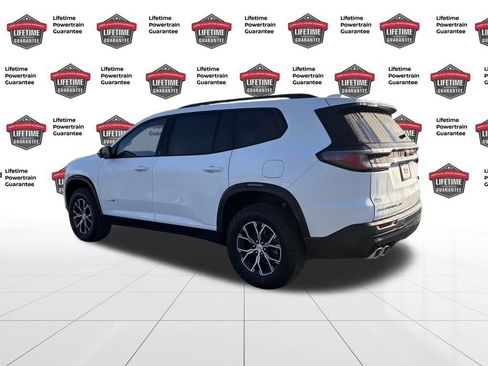 Used 2024 GMC Acadia AT4 w/ Luxury Package image 3