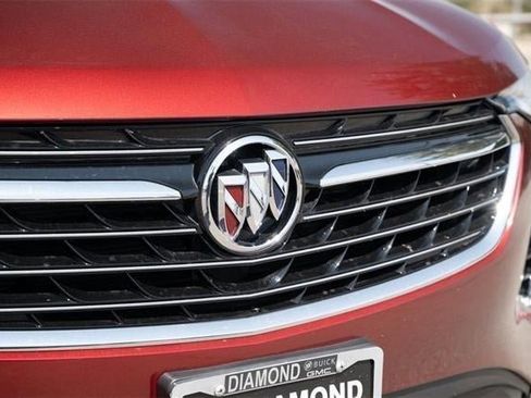 Used 2023 Buick Envision Essence image 10