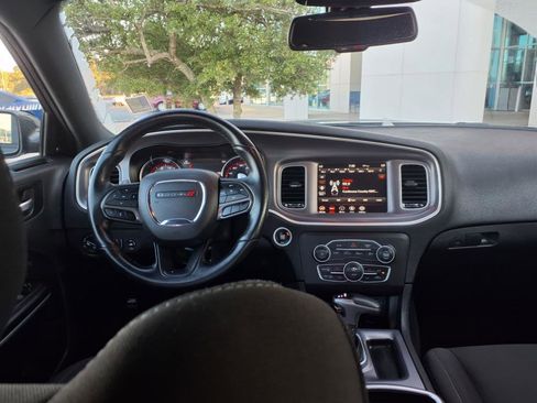Used 2022 Dodge Charger R/T image 10