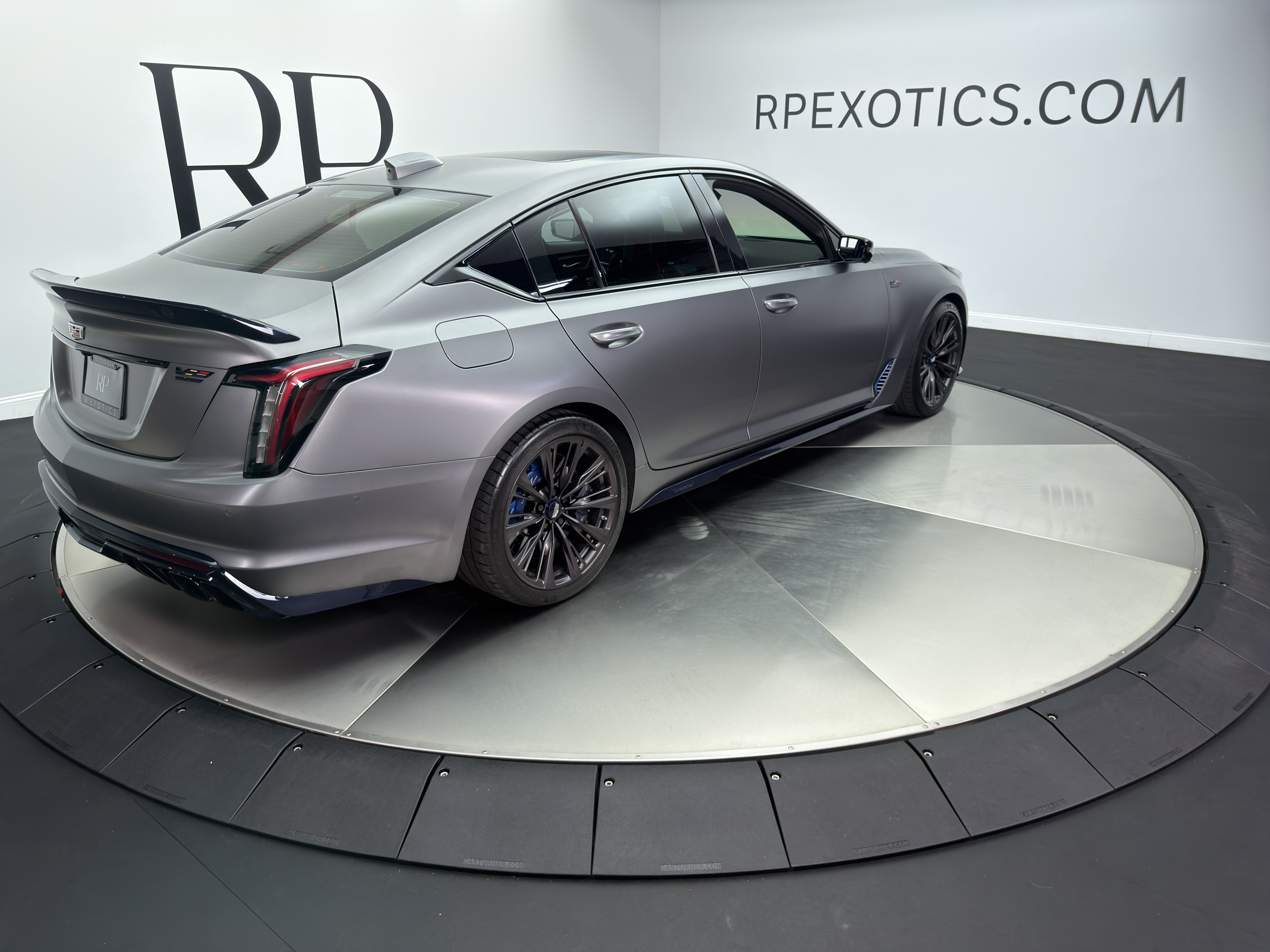 Used 2025 Cadillac CT5 V Blackwing w/ LE Monstre Special Edition RWD image 6