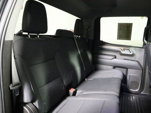 Used 2022 Chevrolet Silverado 1500 LT image 47